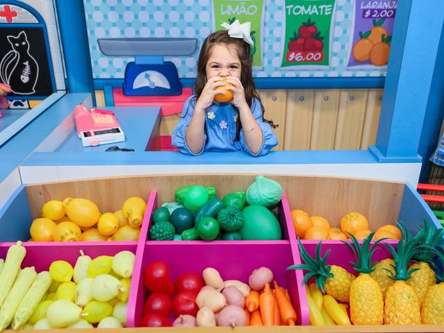 Festa Infantil de ANIVERSÁRIO DE 4 ANOS DA MARIA LATALIZA COM TEMA PRINCESAS