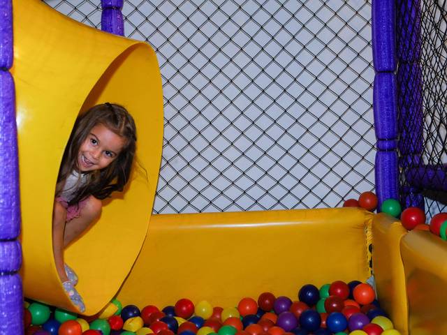 Festa Infantil de ANIVERSÁRIO DE 6 ANOS DA MANOELA COM TEMA POP IT