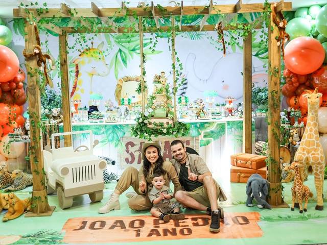 Festa Infantil de ANIVERSÁRIO DE 1 ANO DO JOÃO PEDRO COM TEMA SAFARI DO MICKEY