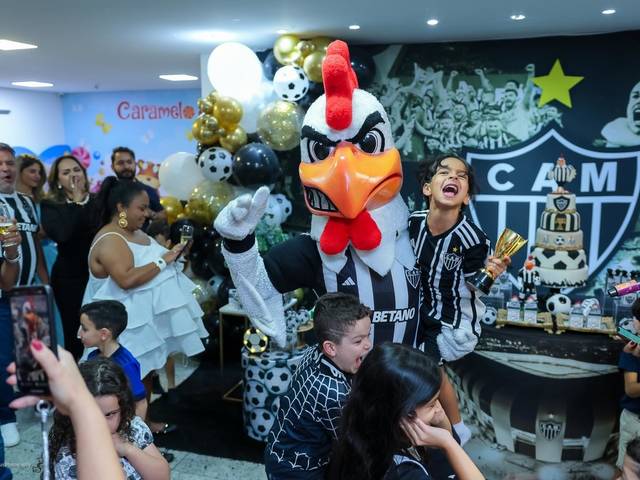 Festa Infantil de ANIVERSÁRIO DE 6 ANOS DO JOÃO COM TEMA GALO
