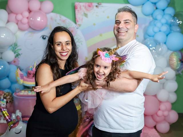 Festa Infantil de ANIVERSÁRIO DOS 4 ANOS DA HELENA COM O TEMA UNICORNIOS