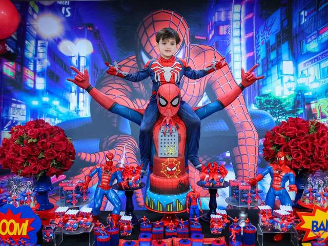 Festa Infantil de Festa Homem-Aranha dos 5 anos do João