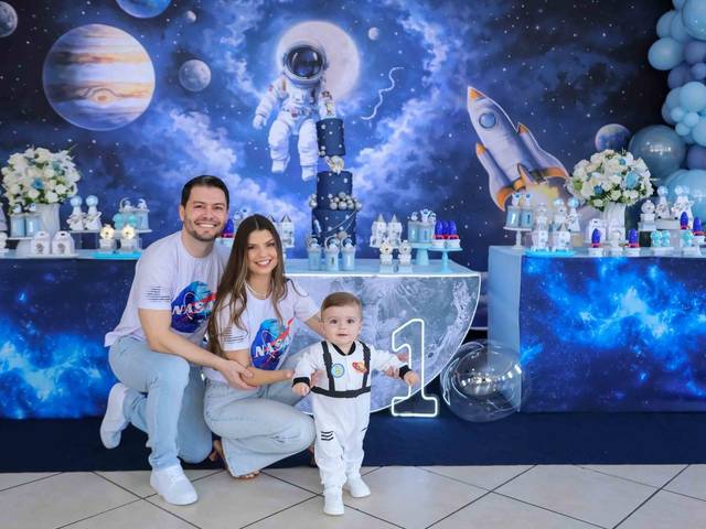 Festa Infantil de Festa Astronauta de um ano do Rafael no Mundo Mágico