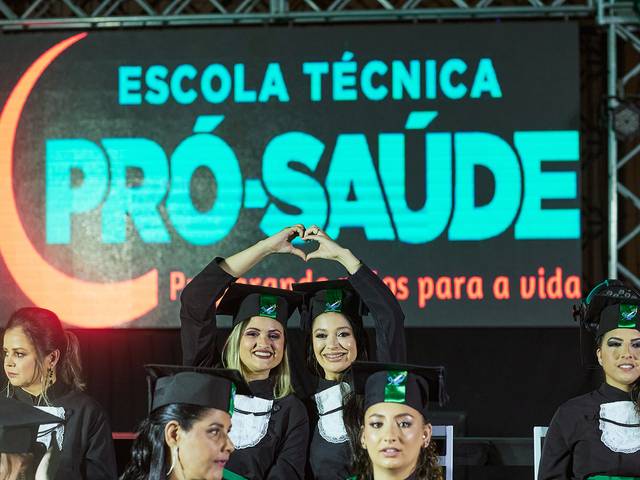 Formatura  de Escola Técnica Pró Saúde