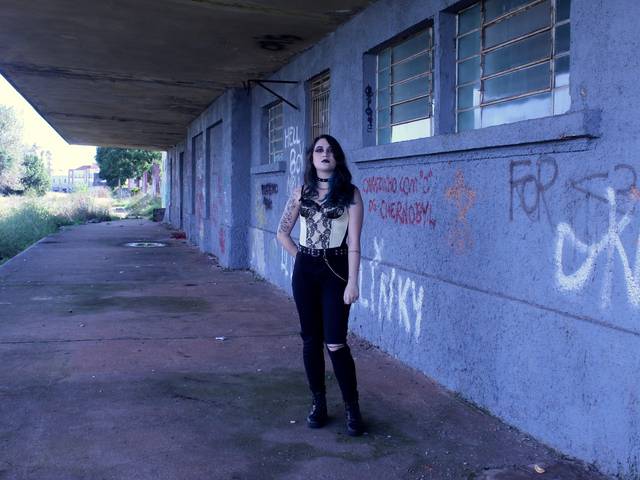 Fotos Naturais de Ensaio na Linha Ferroviári_ KIMMI CHAGAS