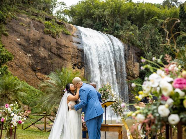 FOTOS CASAMENTO de FOTOGRAFIA CASAMENTO VANIA + RAFAEL CACHOEIRA GRANDE LOGOINHA - SP