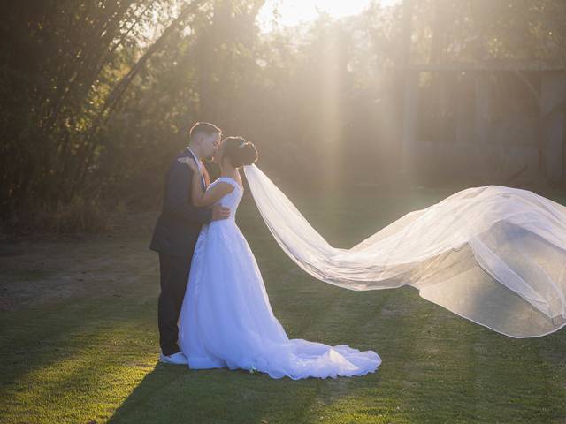 FOTOS CASAMENTO de FOTOGRAFIA CASAMENTO IRIS + LUÍZ FERNANDO - BUFFET RENASCENÇA - MAIRIPORÃ/SP