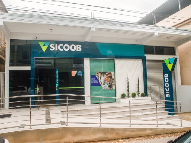 Eventos de Inauguração do Banco SICOOB em Cipotânea - MG