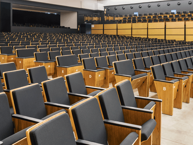 Cadeiras para auditórios de Cadeiras para auditórios