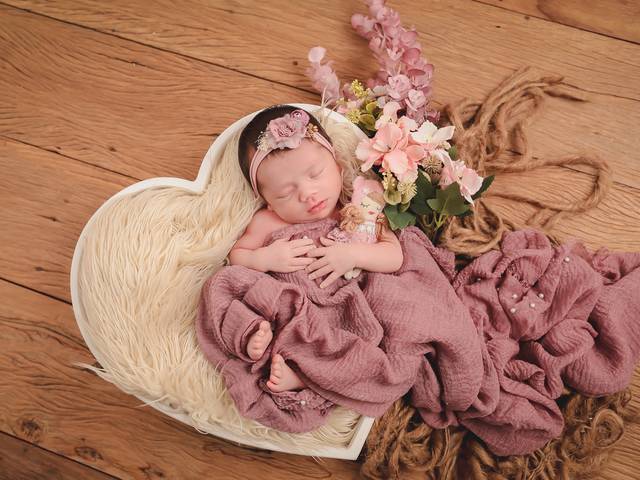 Newborn de NEWBORN - JULIA 