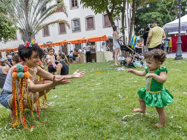Fotografia Documental de Famílias de Bloquinho de Carnaval da Bruna