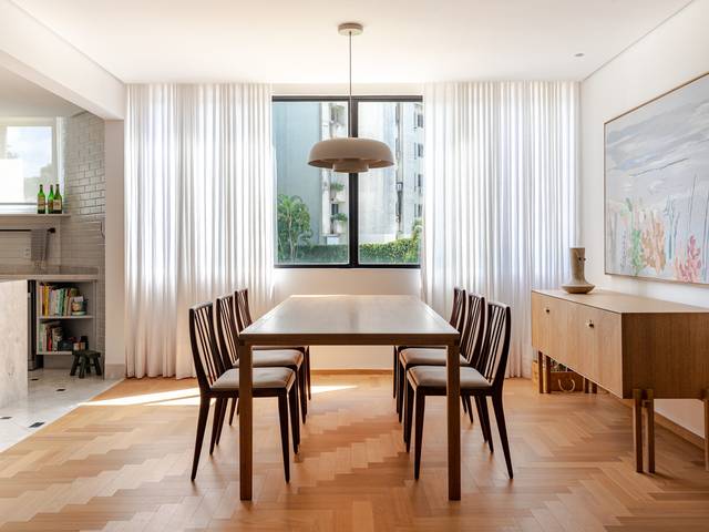 A Casa do Dia de LEVEZA E FLUIDEZ NESSE APE DE 190M²