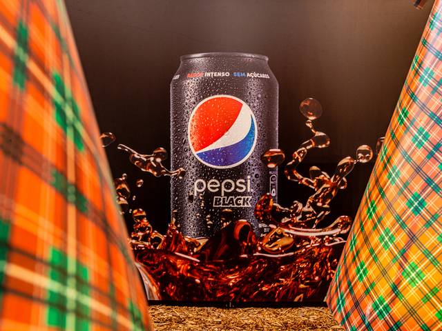 Eventos /Festas/Publicidade de Pepsi Black no Natal Luz em Gramado 