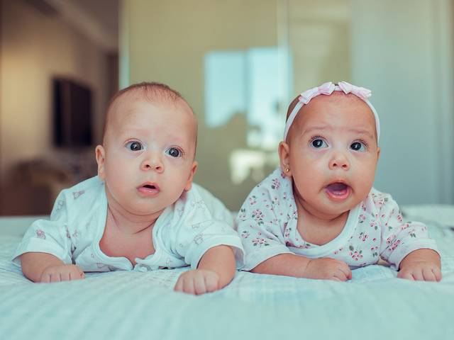 CRESCER de LUCAS E DANIELA - 3 MESES