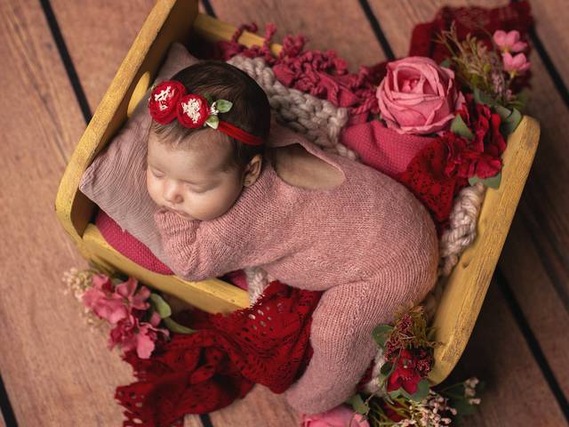 NEWBORN de MARIA CLARA