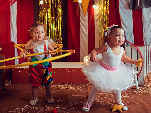 ESPECIAIS de CIRCO - LUCAS E DANIELA