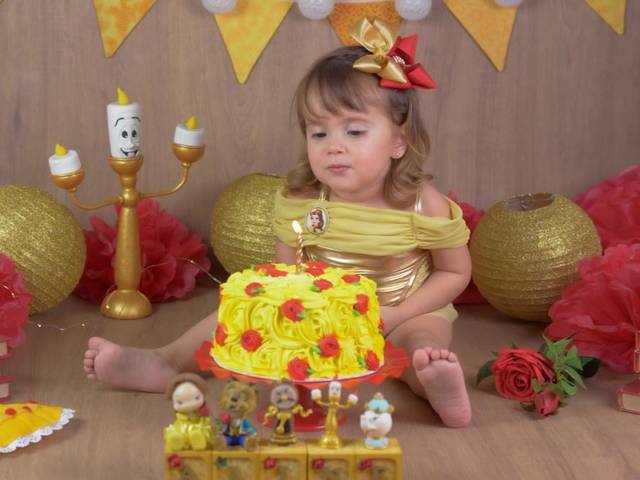 SMASH THE CAKE de SMASH THE CAKE ALICE