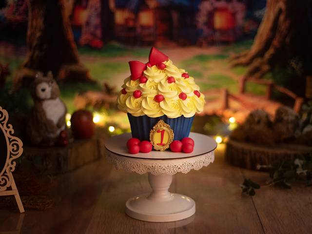 Smash the Cake de Smash da Aurora