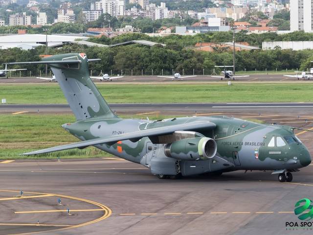 Aviação de PT-ZNJ Embraer KC-390