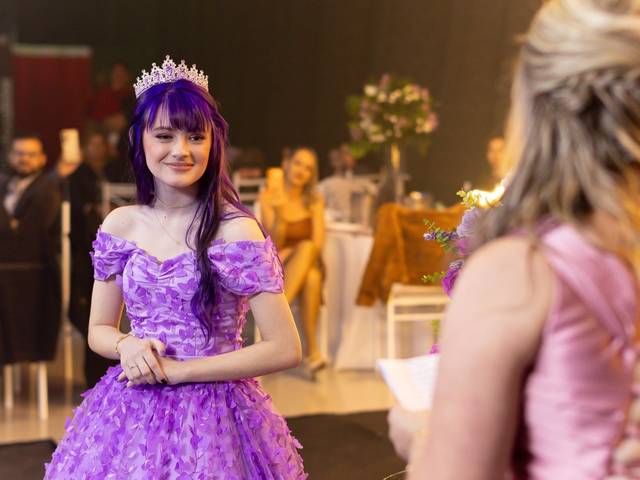 15 Anos de Valentina