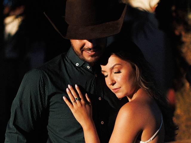 Ensaios de KAREN E MARCELO