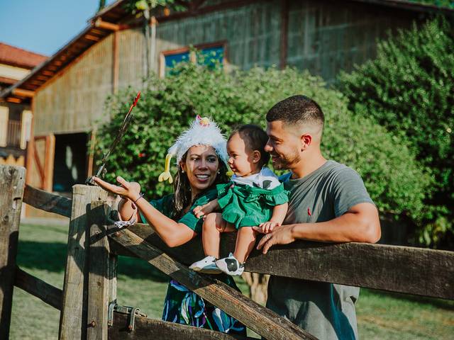 Aniversário de FOTOGRAFIA AFETIVA DE ANIVERSÁRIO INFANTIL EM BRASÍLIA - FAZENDINHA AZUL - PARK WAY - DF | LAÍS 1 ANO
