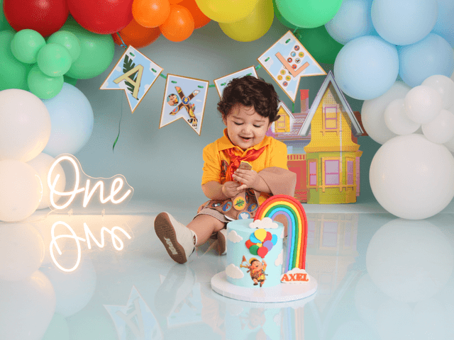 Birthday of First birthday Shoot 