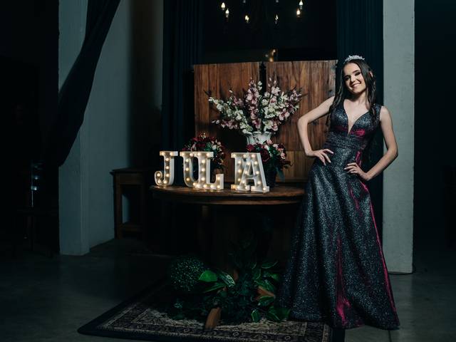 Debutantes de Julia 15 + 2