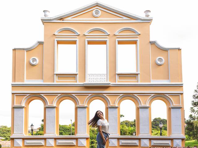 Feminino de Camila Mafra