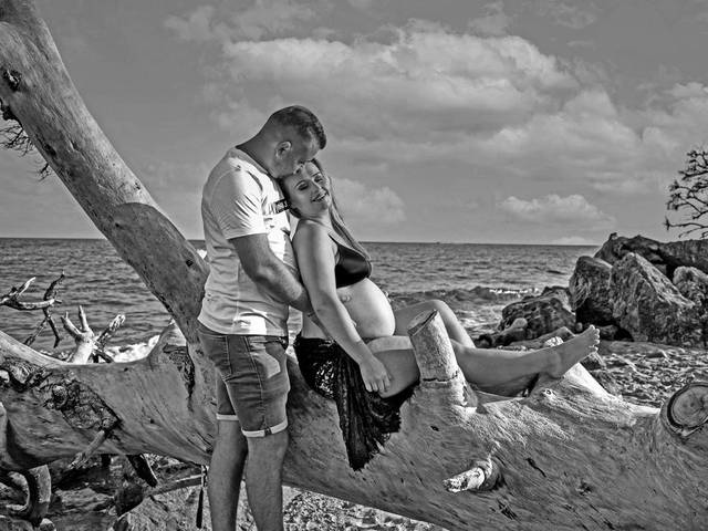 sesiones premama de Reportaje de Embarazo de Nicoleta y Adrian