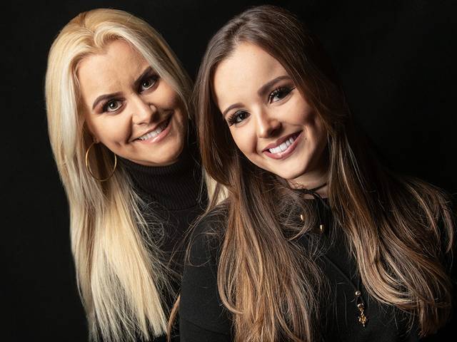 Feminino de Ensaio  Karen e Duda