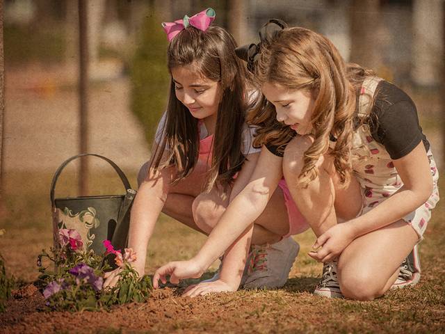 Infantil de Ensaio Melhores amigas - Lulu e Verônica