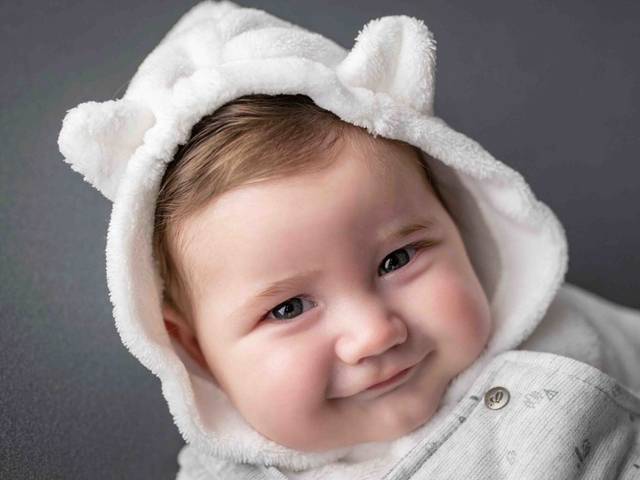 Bebê de Acompanhamento trimestral do Enrico