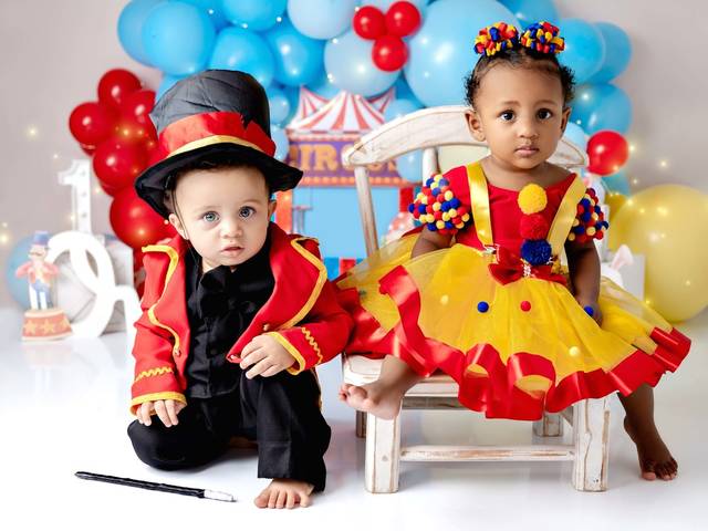 Smash the Cake de MARIAH E JOÃO GABRIEL