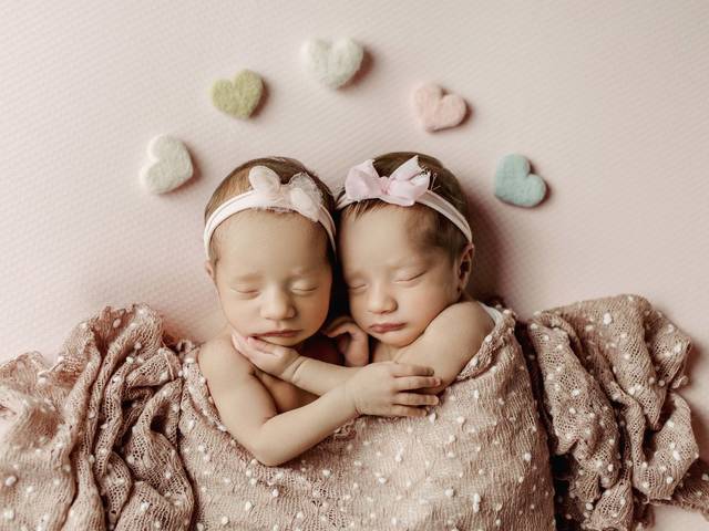 Newborn de ALICE E AURORA