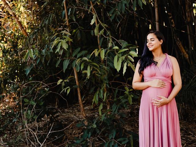 GESTANTE de Á espera de Melina