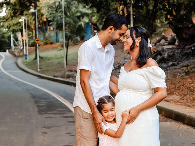 GESTANTE de Á espera de Eduardo