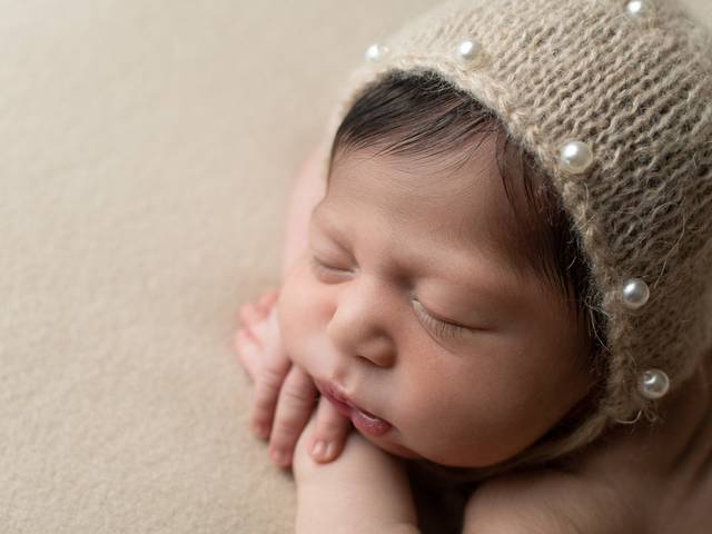 NEWBORN de Ísis Mendes