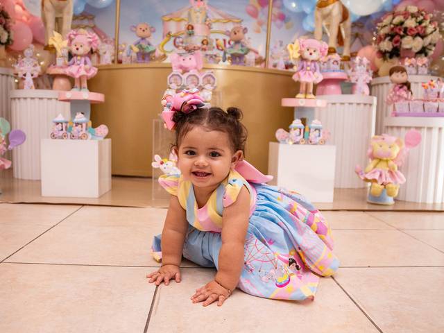 FESTA INFANTIL de Laura