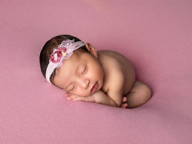 NEWBORN de Cecilia Mendes