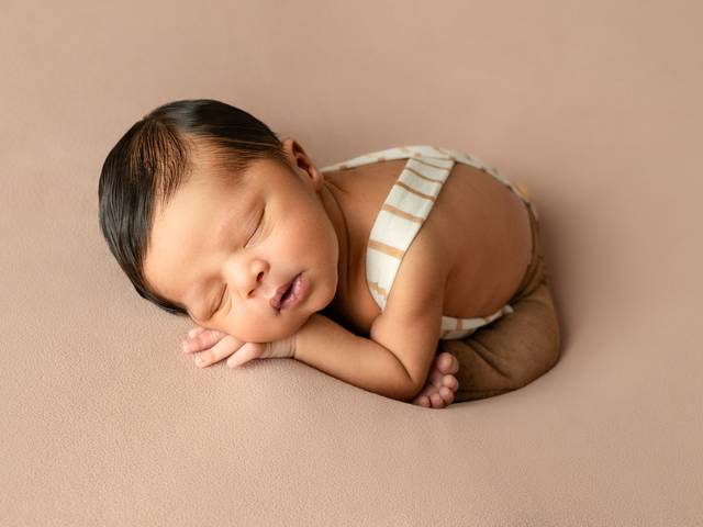 NEWBORN de Victor