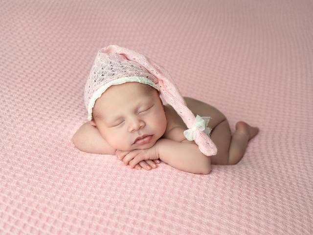 NEWBORN de Julia