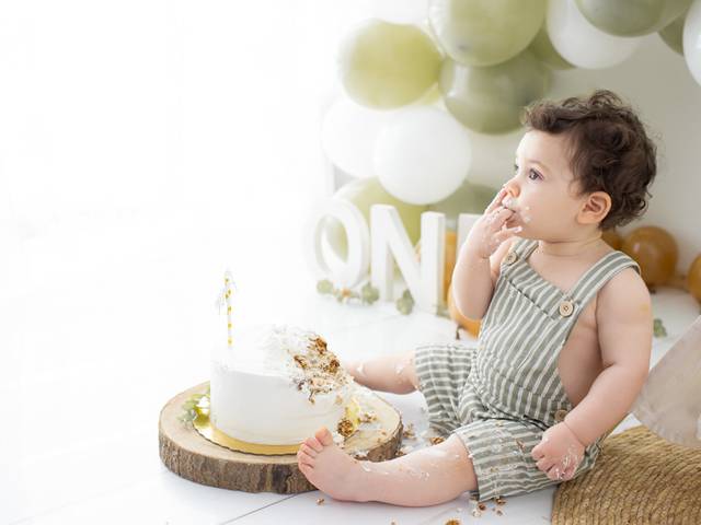 Meu primeiro ano de Smash the cake e Milk Bath - Arthur