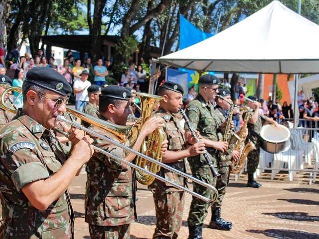 Eventos de DESFILE CÍVICO DE EMANCIPAÇÃO POLÍTICA