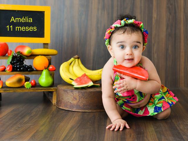 Acompanhamento infantil de Amélia, 11 meses de vida 