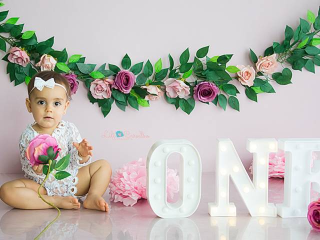 Smash the cake and the Fruit de Lívia Salles