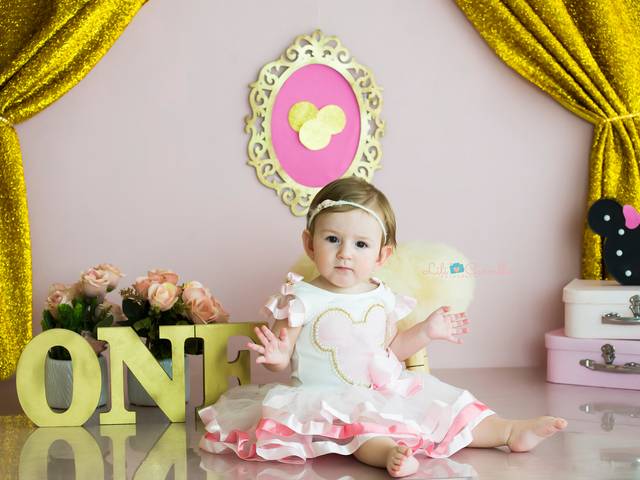 Smash the cake and the Fruit de Maria Antonella Cavalcante Rosa Bredarioll, 1 aninho 