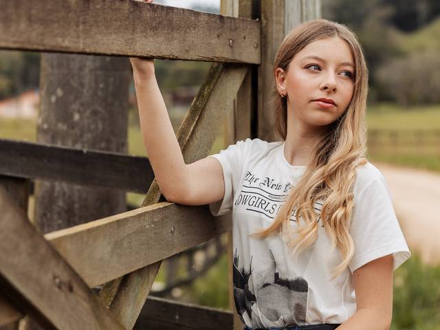 Sessão 15 anos de Beatriz