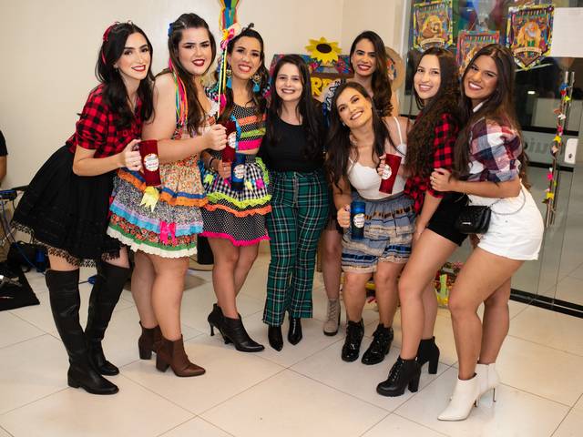 FORMATURAS de Festa de 100 Dias - Farmácia