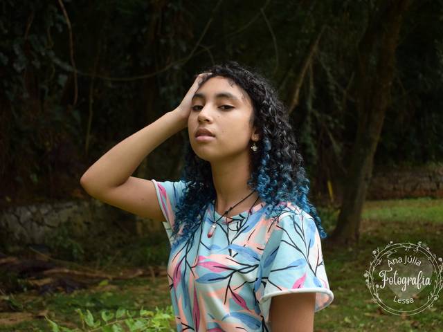 Ensaio Adolescente de Mariane 
